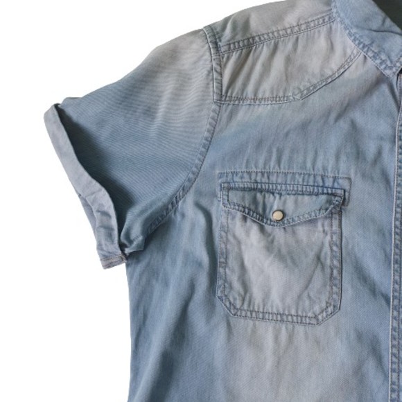 Size XL 44-47" Vintage Light Blue Short Sleeve Denim Shirt - Picture 3 of 9